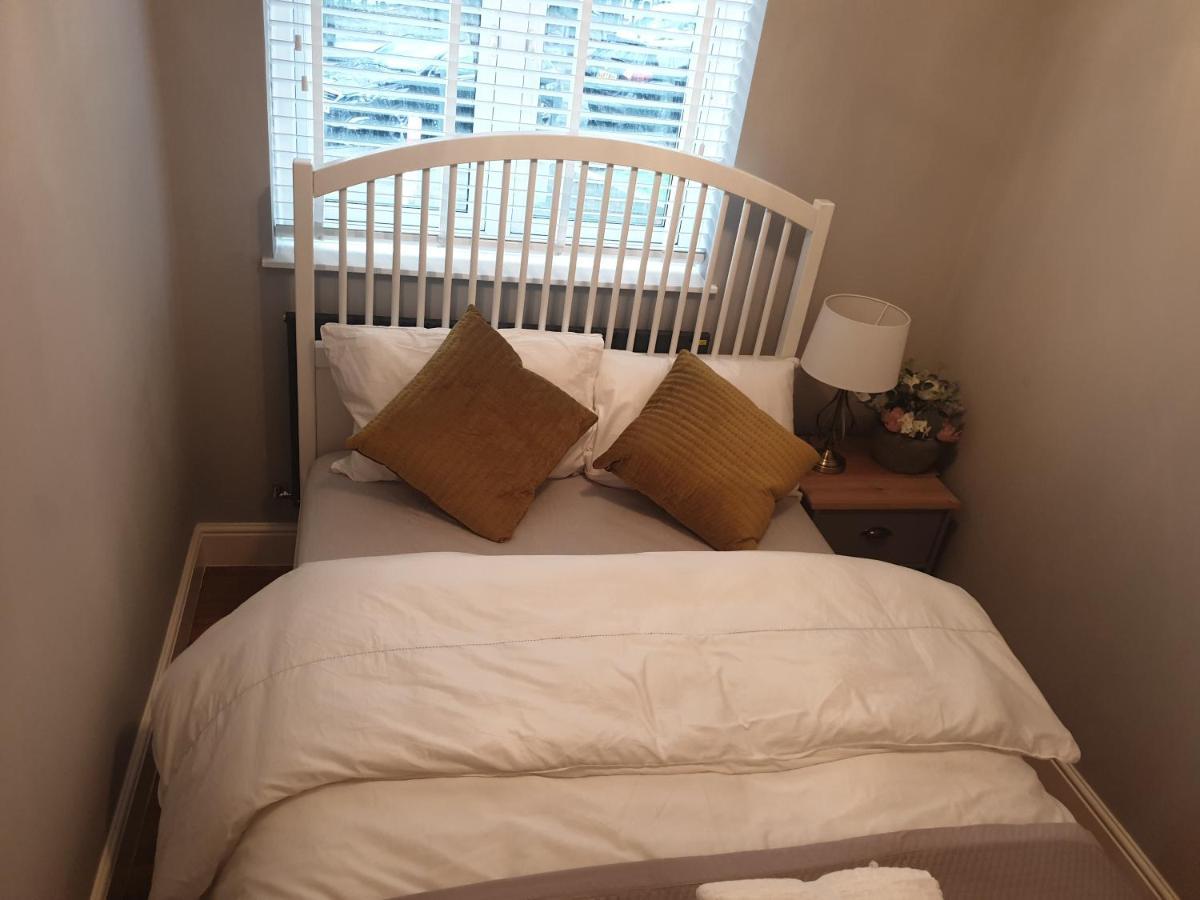 Arsenal Highbury & Islington Beautifully Presented Bed & Breakfast Лондон Екстериор снимка