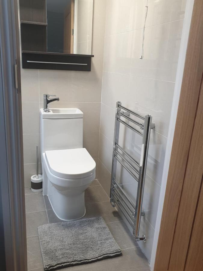 Arsenal Highbury & Islington Beautifully Presented Bed & Breakfast Лондон Екстериор снимка