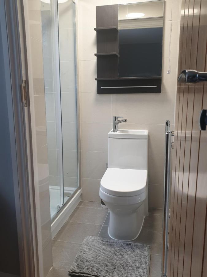 Arsenal Highbury & Islington Beautifully Presented Bed & Breakfast Лондон Екстериор снимка