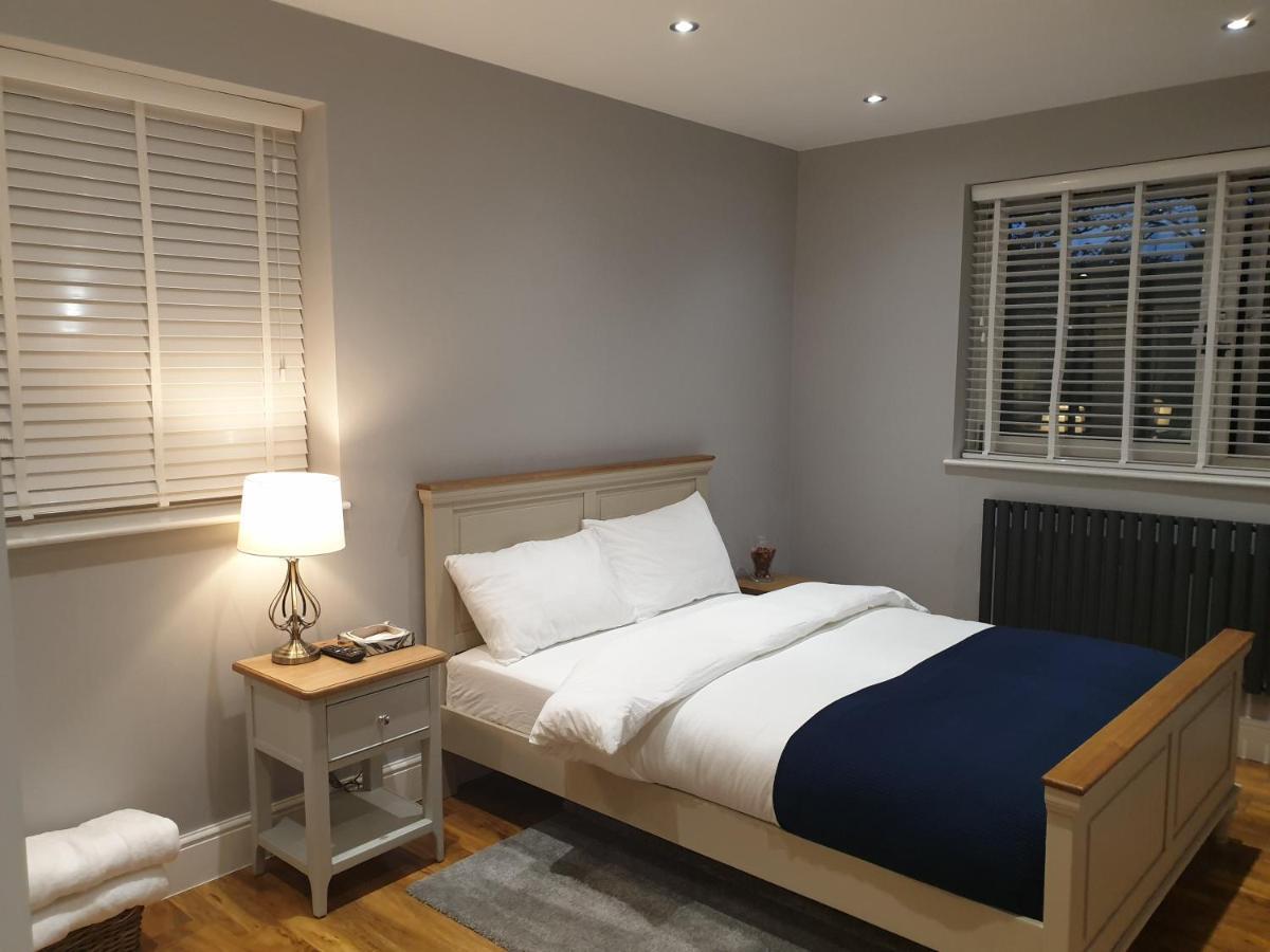 Arsenal Highbury & Islington Beautifully Presented Bed & Breakfast Лондон Екстериор снимка