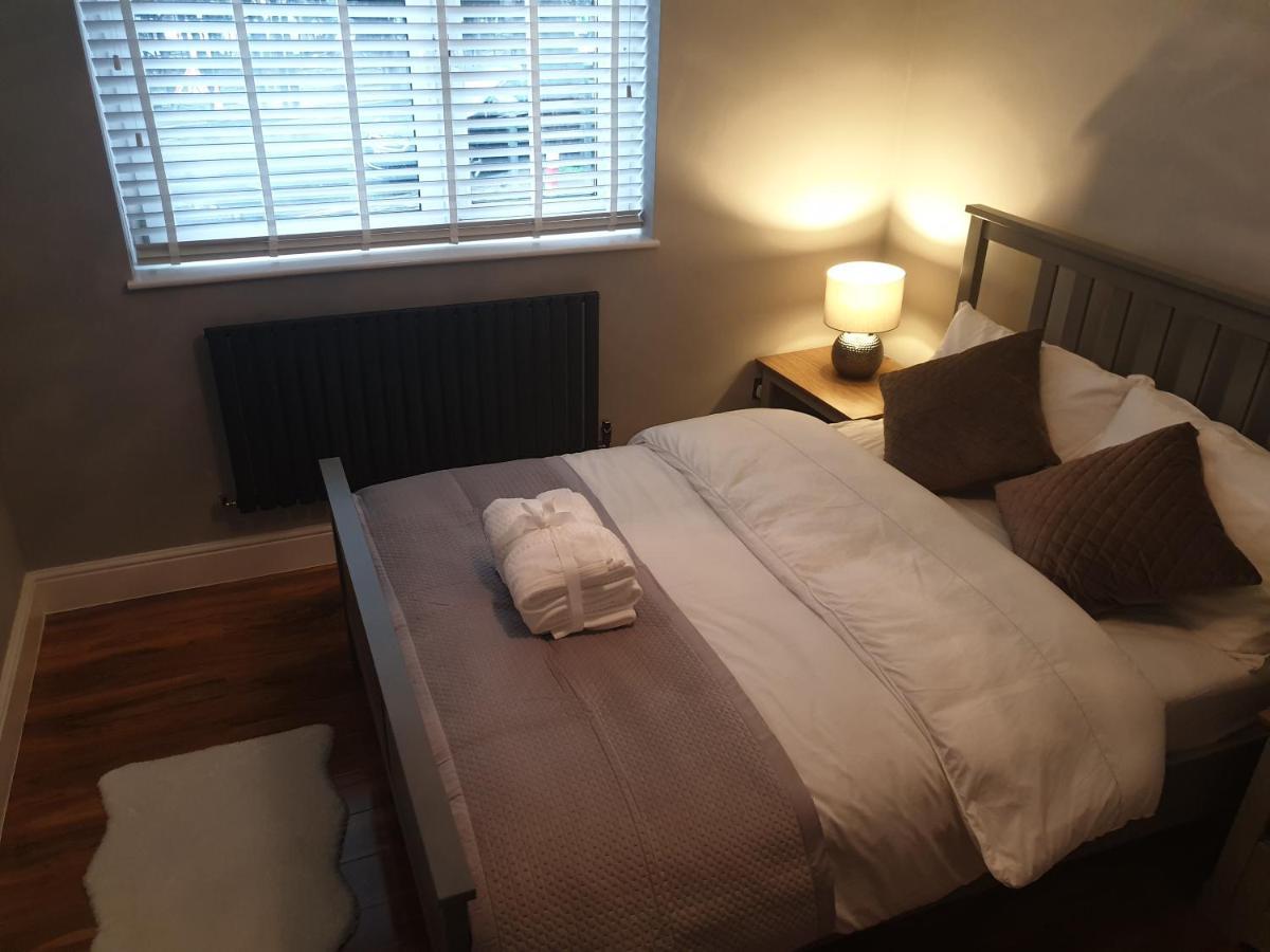 Arsenal Highbury & Islington Beautifully Presented Bed & Breakfast Лондон Екстериор снимка