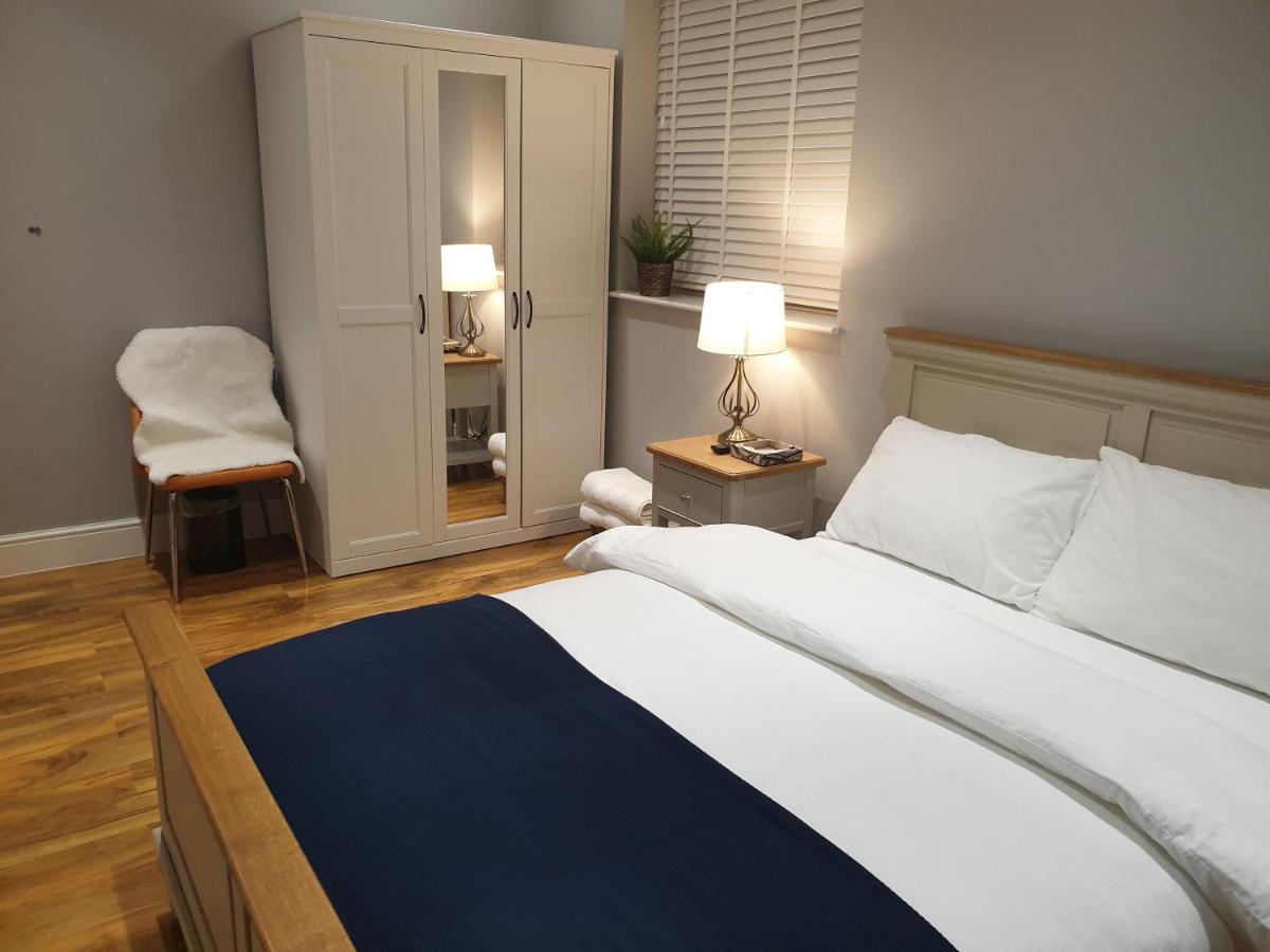 Arsenal Highbury & Islington Beautifully Presented Bed & Breakfast Лондон Екстериор снимка